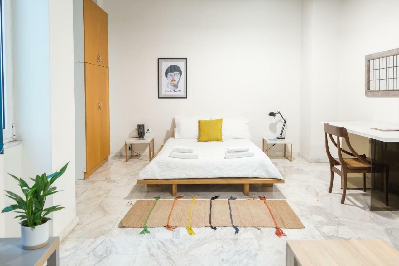 Concierge Downtown Aparthotel Athens Room photo